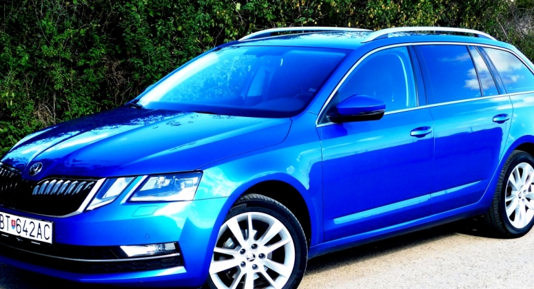Škoda Octavia Combi 1.6TDI 85kW Style+NAVI